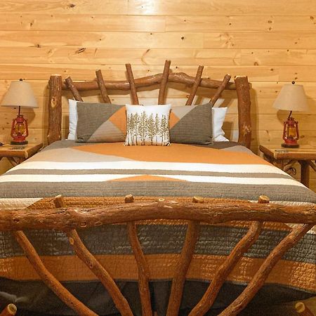 The Lazy Bear Villa Пиджен Фордж Екстериор снимка