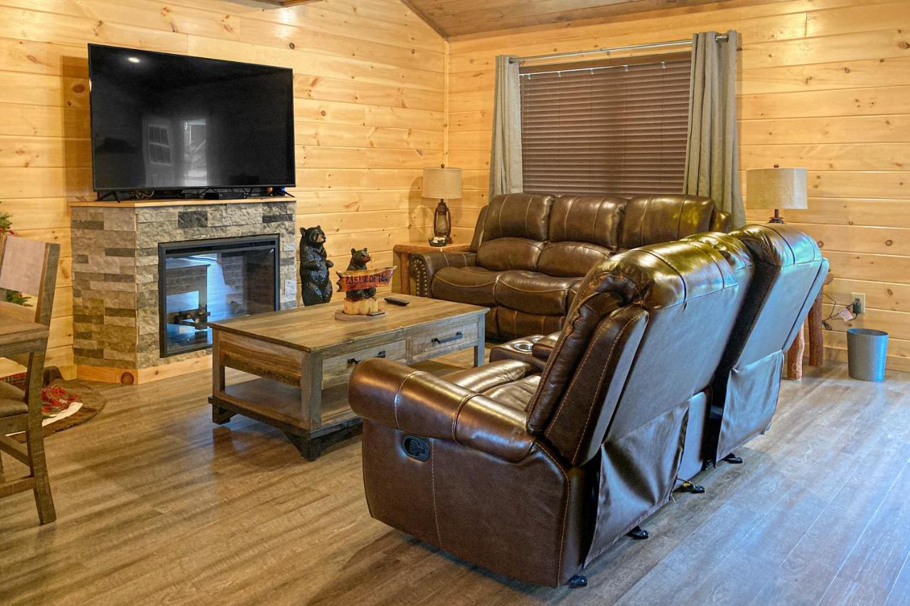 The Lazy Bear Villa Пиджен Фордж Екстериор снимка