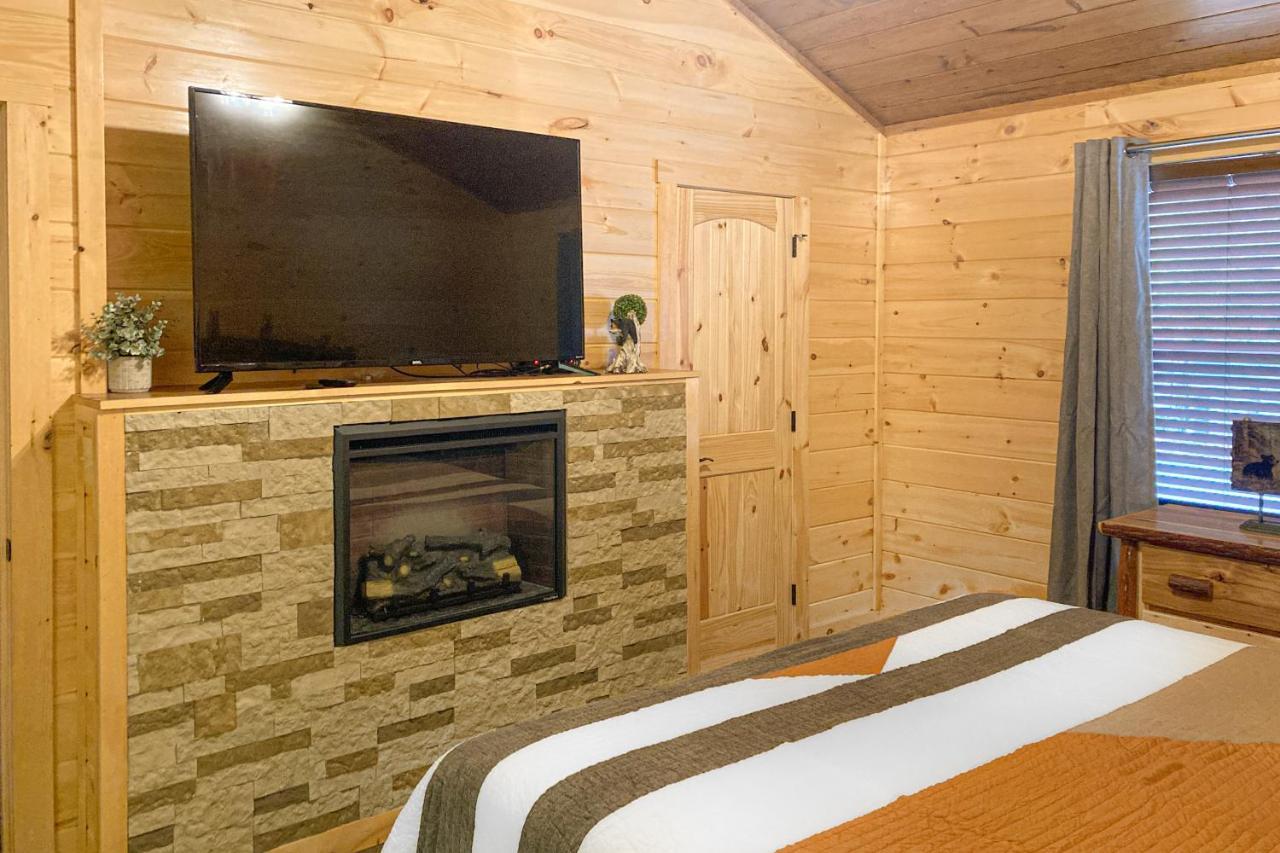 The Lazy Bear Villa Пиджен Фордж Екстериор снимка
