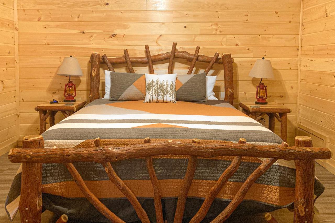 The Lazy Bear Villa Пиджен Фордж Екстериор снимка