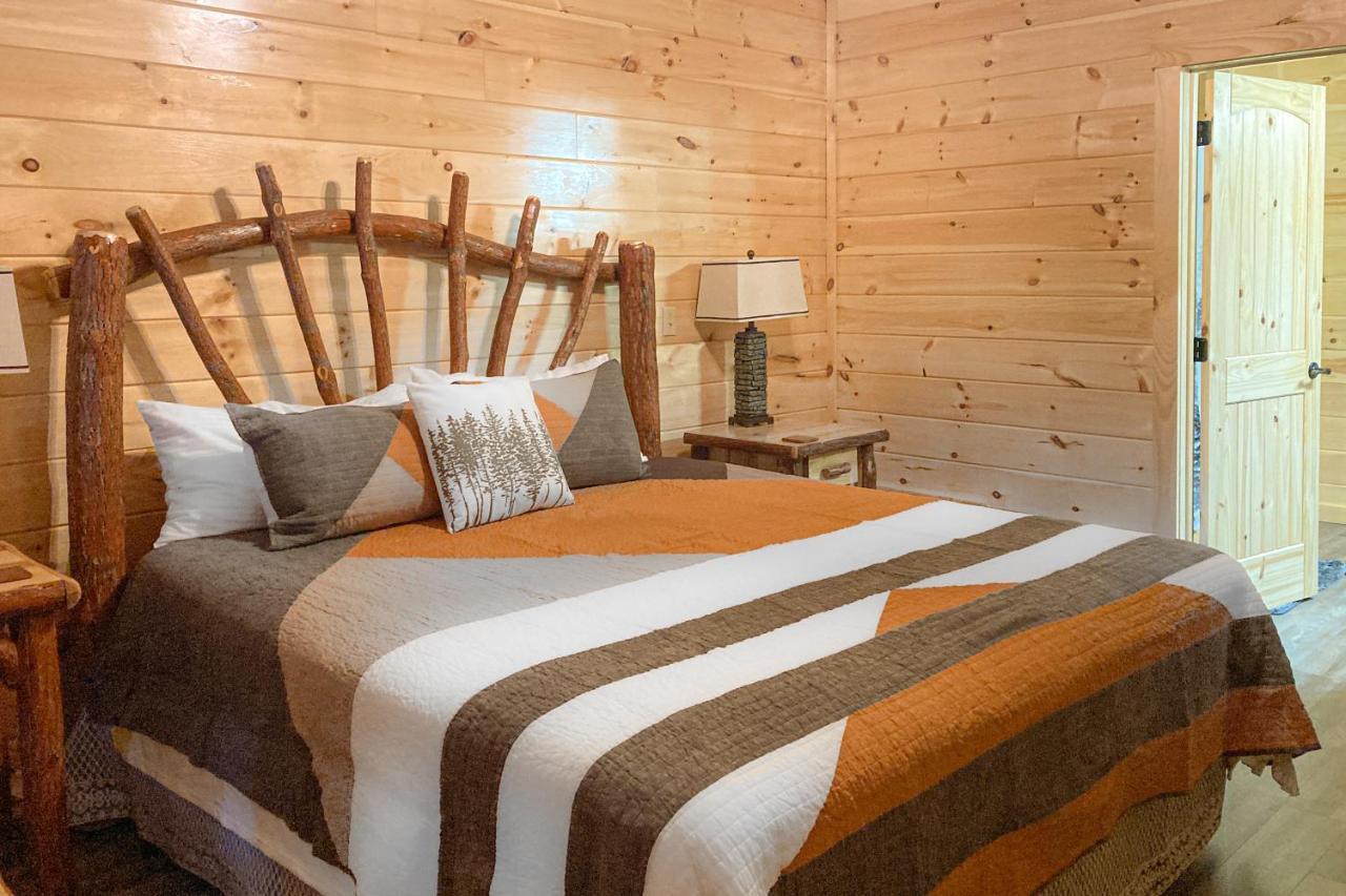 The Lazy Bear Villa Пиджен Фордж Екстериор снимка